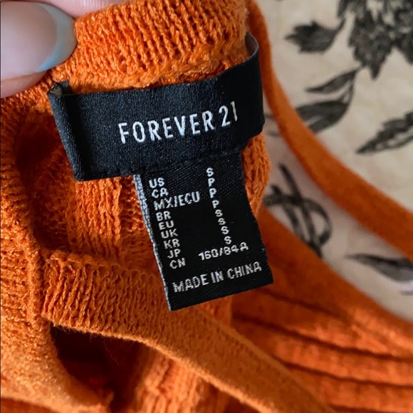 Orange knit Forever 21 cropped tank - size s - Picture 3 of 3